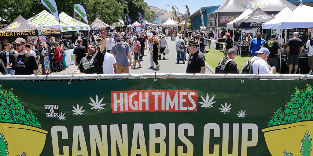 high-times-cannabis-cup-crowd high times cannabis cup crowd