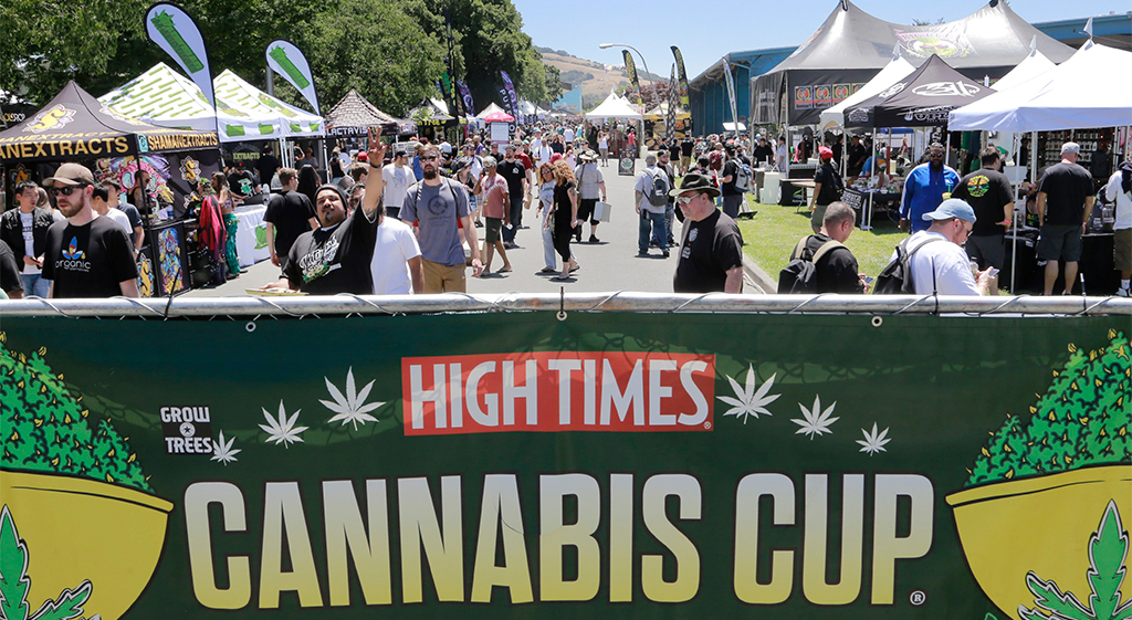 high times cannabis cup crowd