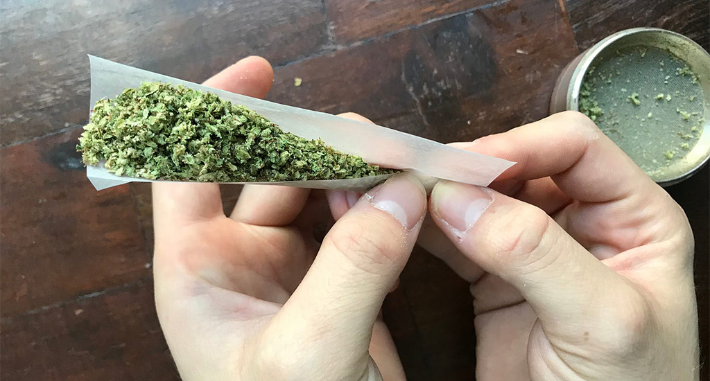 rolling a joint